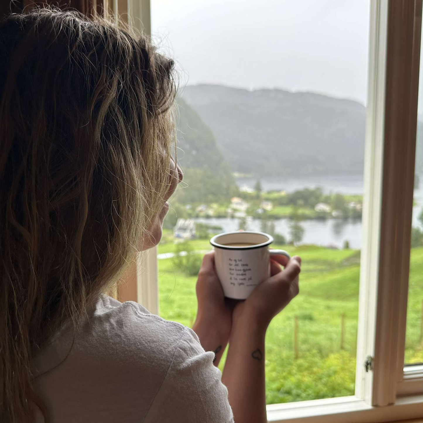 EMALJEKOPP MED DIKT | AV OG TIL ER DET BESTE